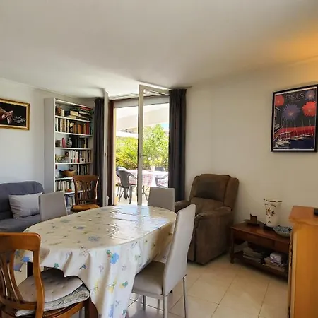 La Miougrano Duplex 70m2, 6 Personnes, Climatise, Fréjus